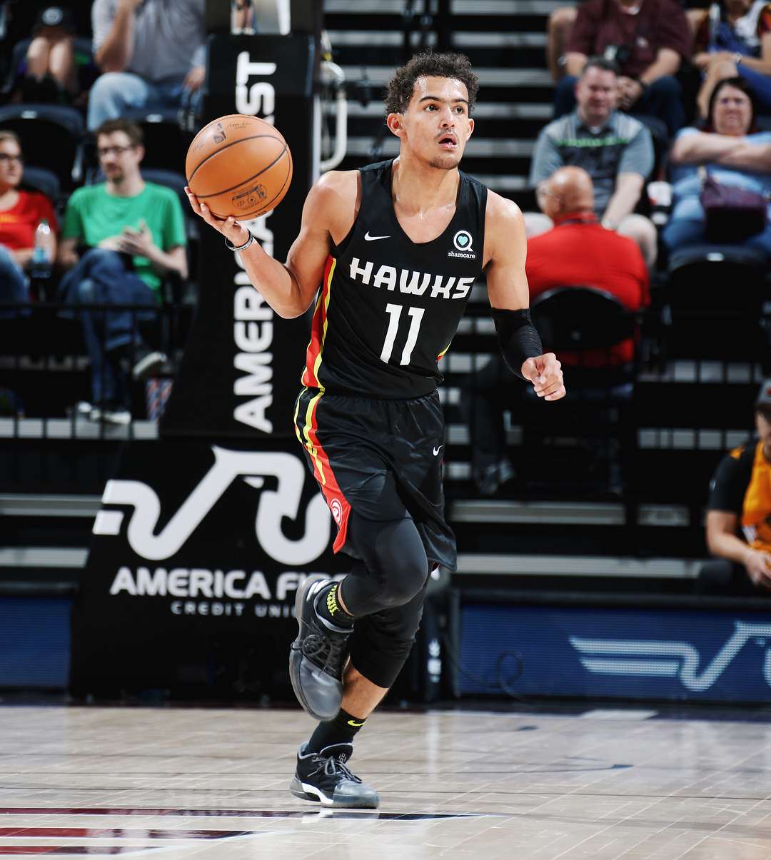 国乒混团世界杯8比1胜日本队实现三连冠（中国乒乓混团世界杯8-1力克日本，成就三连冠）